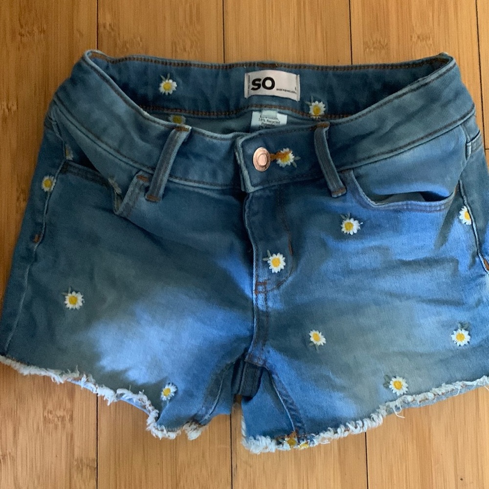 Girls 8 shorts